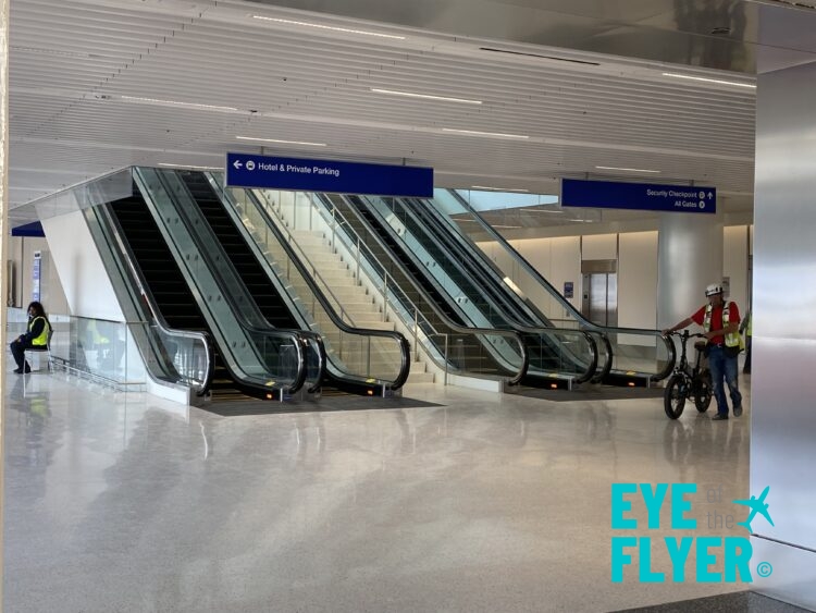 Our First Looks: The Exclusive New Delta One Check-In Lounge at LAX and Additional Baggage Drop Area!