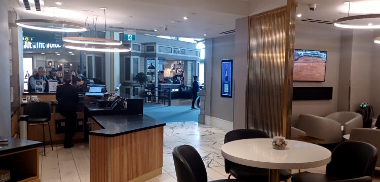 The Plaza Premium Lounge Vancouver (A Priority Pass Lounge)