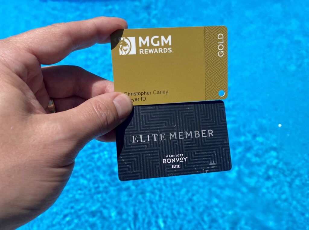 MGM Rewards Gold status and Marriott Bonvoy Elite key card.
