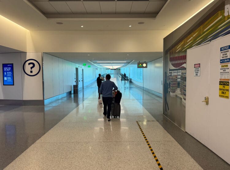 T3 to TBIT connector at LAX