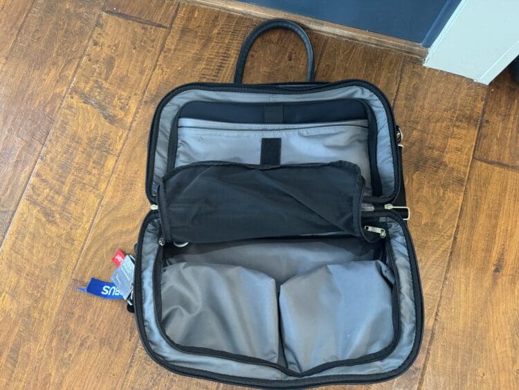 v4 Nomad Lane Bento Bag