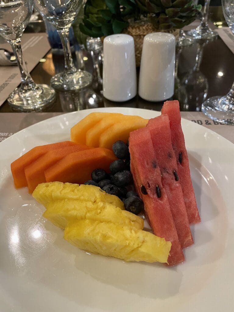 a plate of fruit on a table