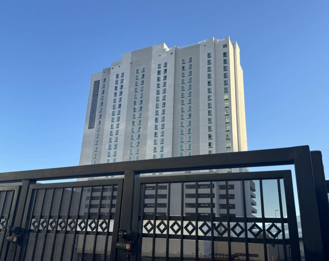 A Solid Stay SpringHill Suites Las Vegas Convention Center Review   Marriott SpringHill Suites Las Vegas Convention Center Hotel Exterior Scaled 1140x906 