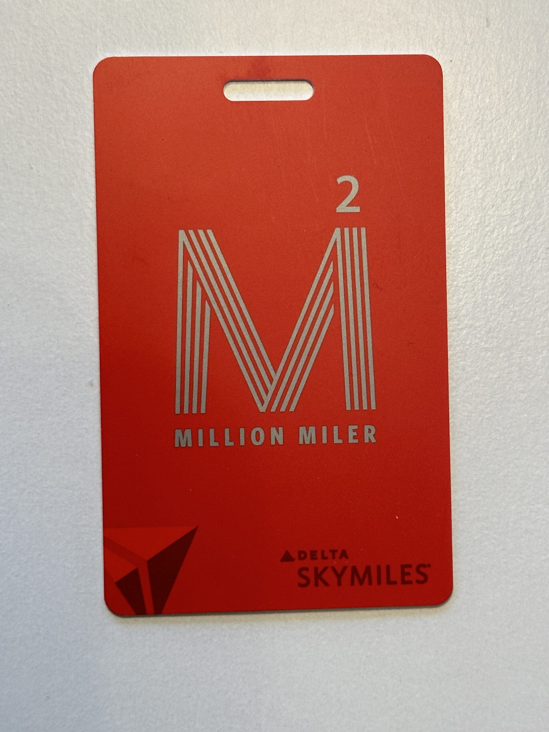 デルタ航空　Delta SkyMiles Million Miler ネームタグ delta-2-million-miler-tag - Eye of the Flyer