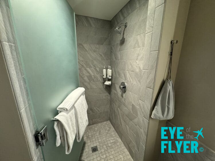 BathroomShowerAtlantaAirportHotelKimptonOverlandIHG Eye of the