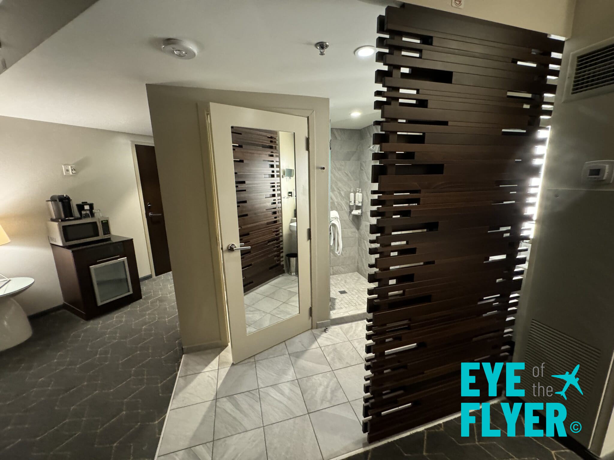 Room-Atlanta-Airport-Hotel-Kimpton-Overland-IHG - Eye of the Flyer