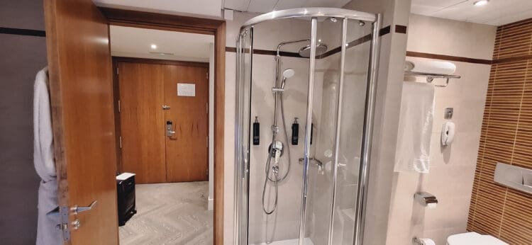 Review: Hilton Diagonal Mar Barcelona, Spain Corner King Suite (A Free Upgrade!)