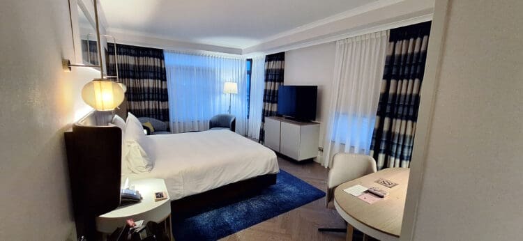 Review: Hilton Diagonal Mar Barcelona, Spain Corner King Suite (A Free Upgrade!)