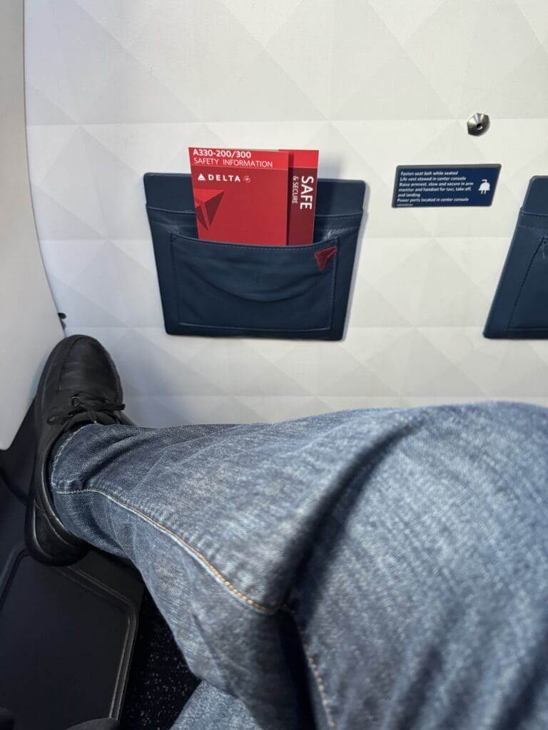 Legroom in row 20 on in Premium Select cabin on a Delta Air Lines A330-300.