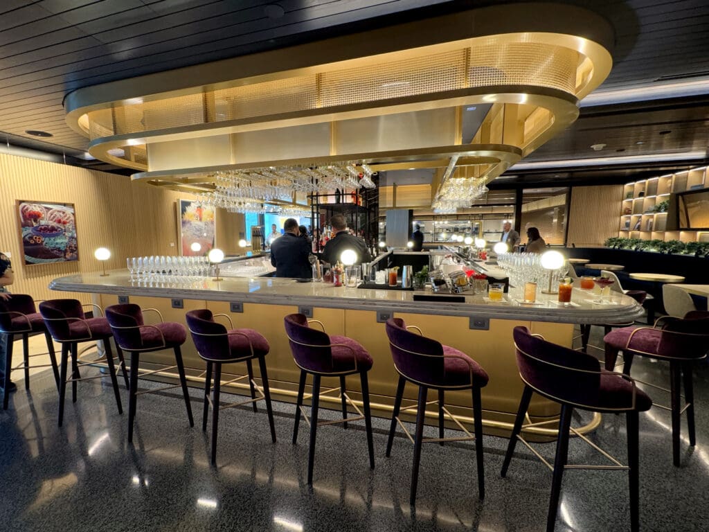 The bar inside the Chase Sapphire Lounge by The Club at the San Diego International Airport (SAN)