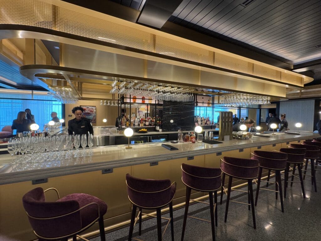 The bar inside the Chase Sapphire Lounge by The Club at the San Diego International Airport (SAN)