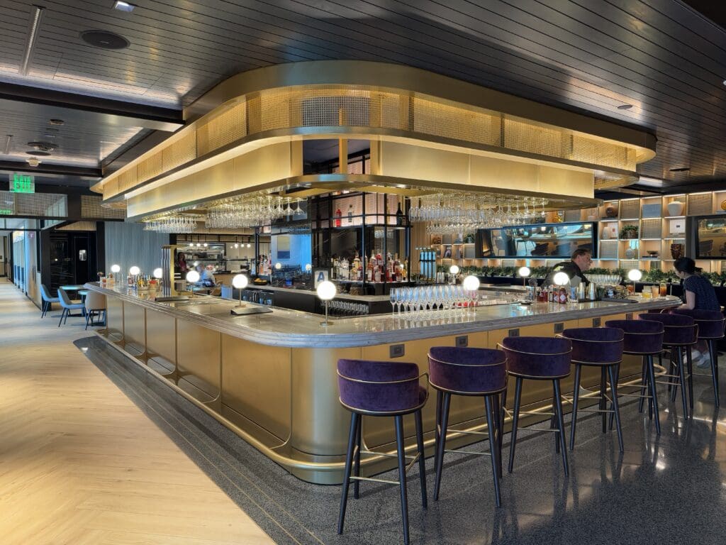 The bar inside the Chase Sapphire Lounge by The Club at the San Diego International Airport (SAN)