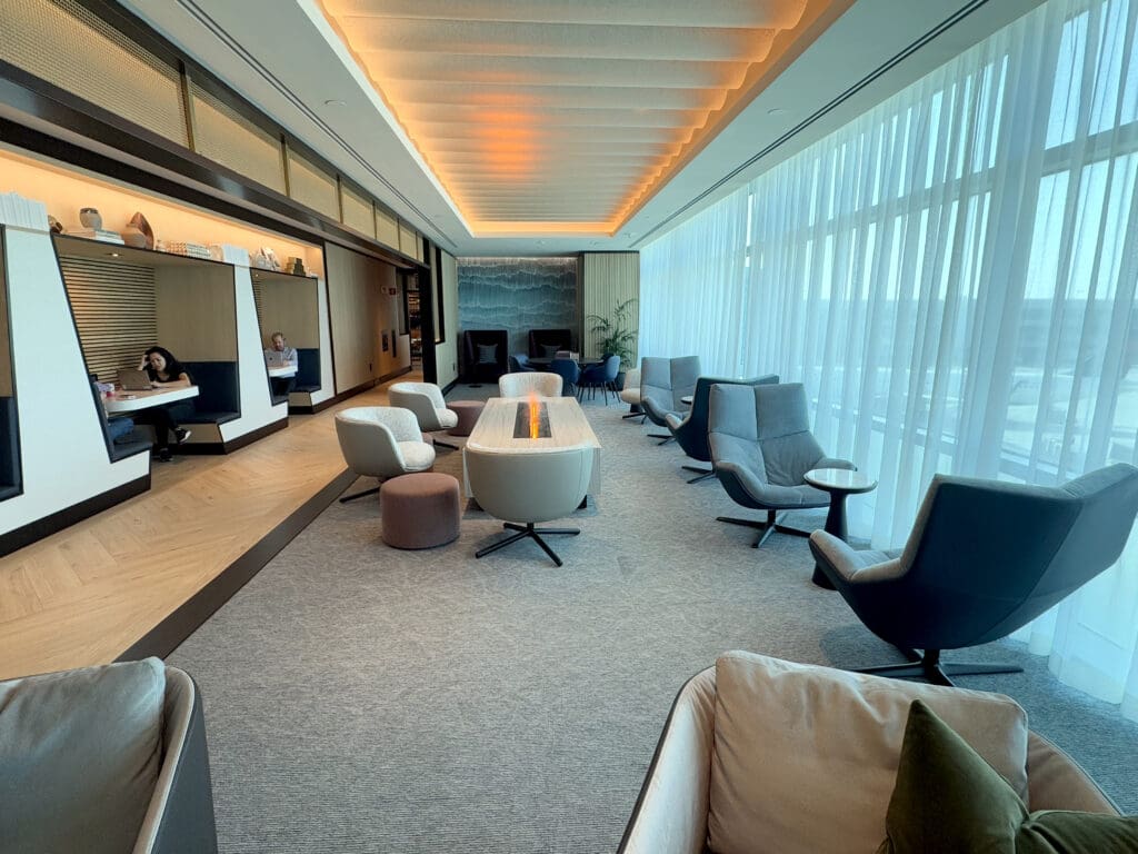 Chase Sapphire Lounge by The Club at the San Diego International Airport (SAN)