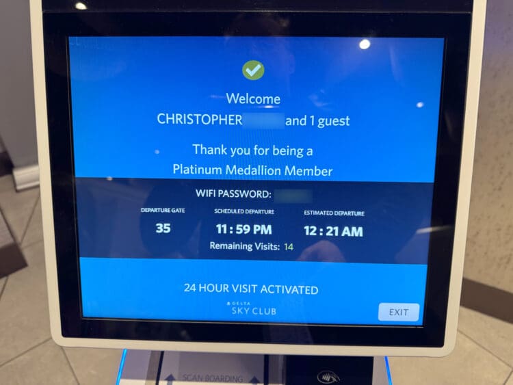 Confirmation of Delta Amex cardholder and guest OK to enter a Delta Sky Club