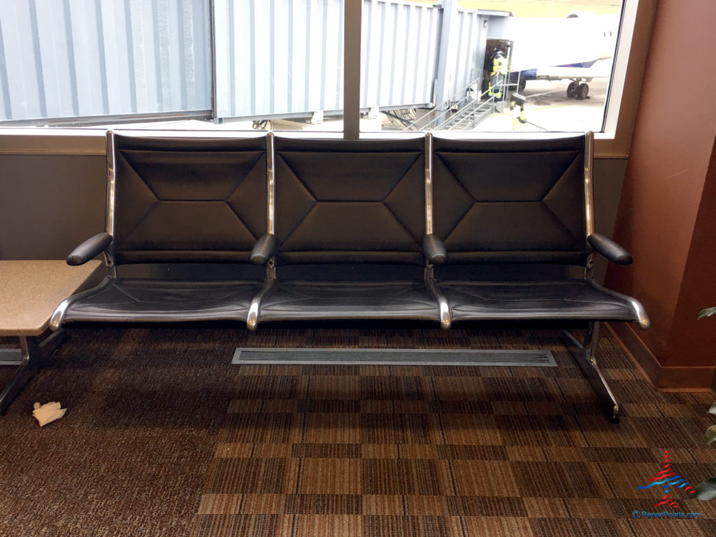 FargoAirportGate1 Eye of the Flyer