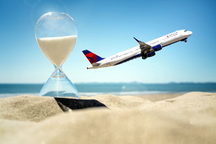 Time is running out to convert your Delta MQM! (Hourglass image: ©iStock.com/BrianAJackson. Delta A321 image: ©iStock.com/Boarding1Now. Eye of the Flyer composite.)